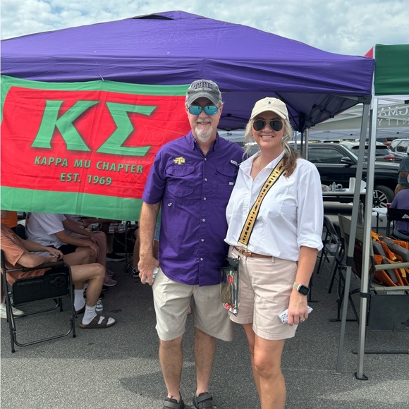 Meet your Posher, TerriLynn - Picture 5 of 13